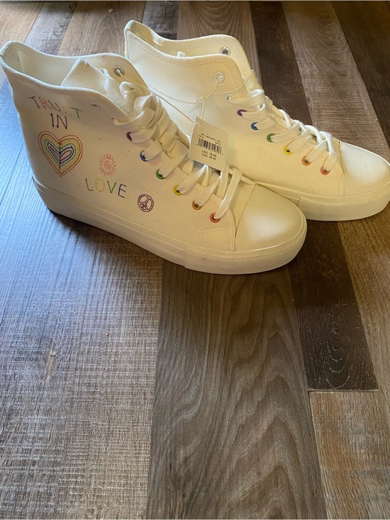 American Eagle Outfitters Shoes - American Eagle Outfitters White High-Top Sneakers with Rainbow Eyelets